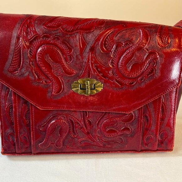 Vintage Tooled Leather Oxblood Red Purse TaxcoStyle Classic BoHo Chic - Picture 1 of 11